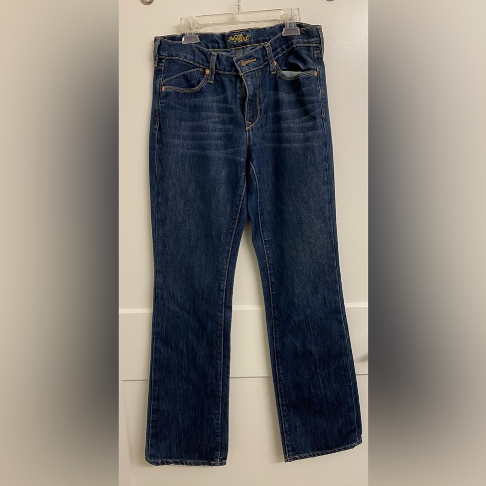 Old Navy Mid Rise-Flirt-Boot Cut Jeans-Dark wash 5 pocket. 4 Regular-31”Inseam